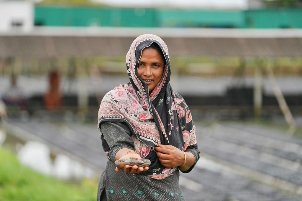 Coastal aquaculture producer presenting a premium mud crab